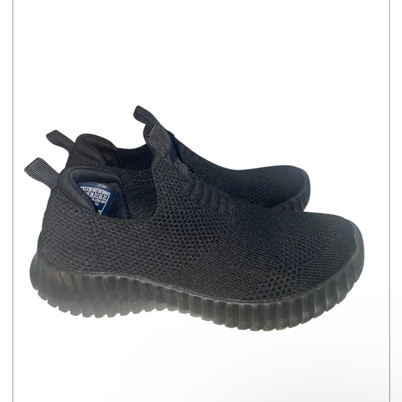 Skechers Kids Black Slip-On Sneakers - Picture 5 of 6